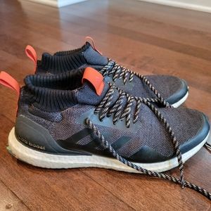 Adidas Ultra Boost New Year Mid